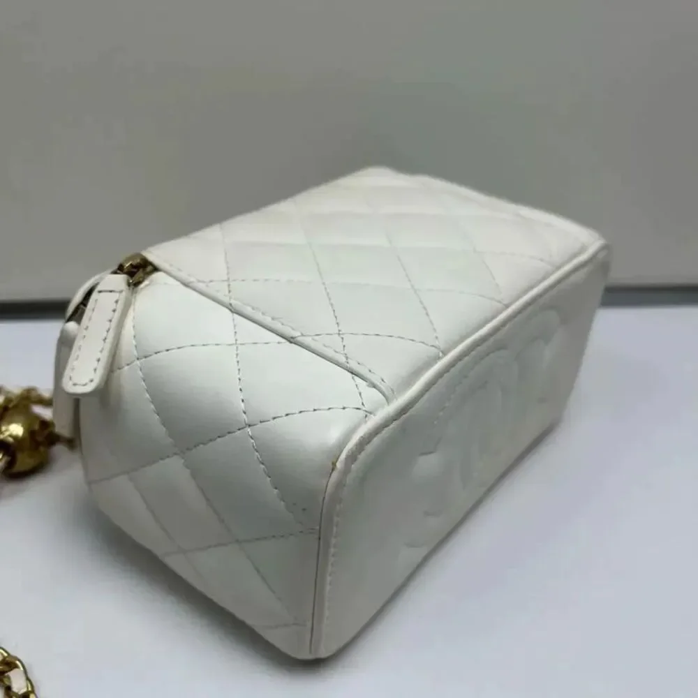 Chanel Women Pre-Loved Bag Very Good Condition